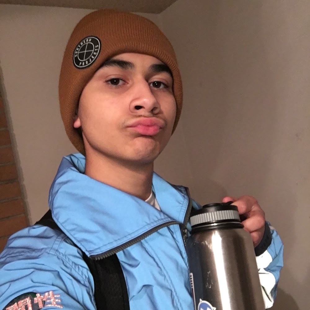 Meet your Posher, Daniel